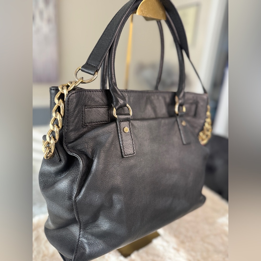 Michael Kors Hamilton Black Leather Satchel Tote Gold Lock Key Chain Strap - Picture 5 of 17